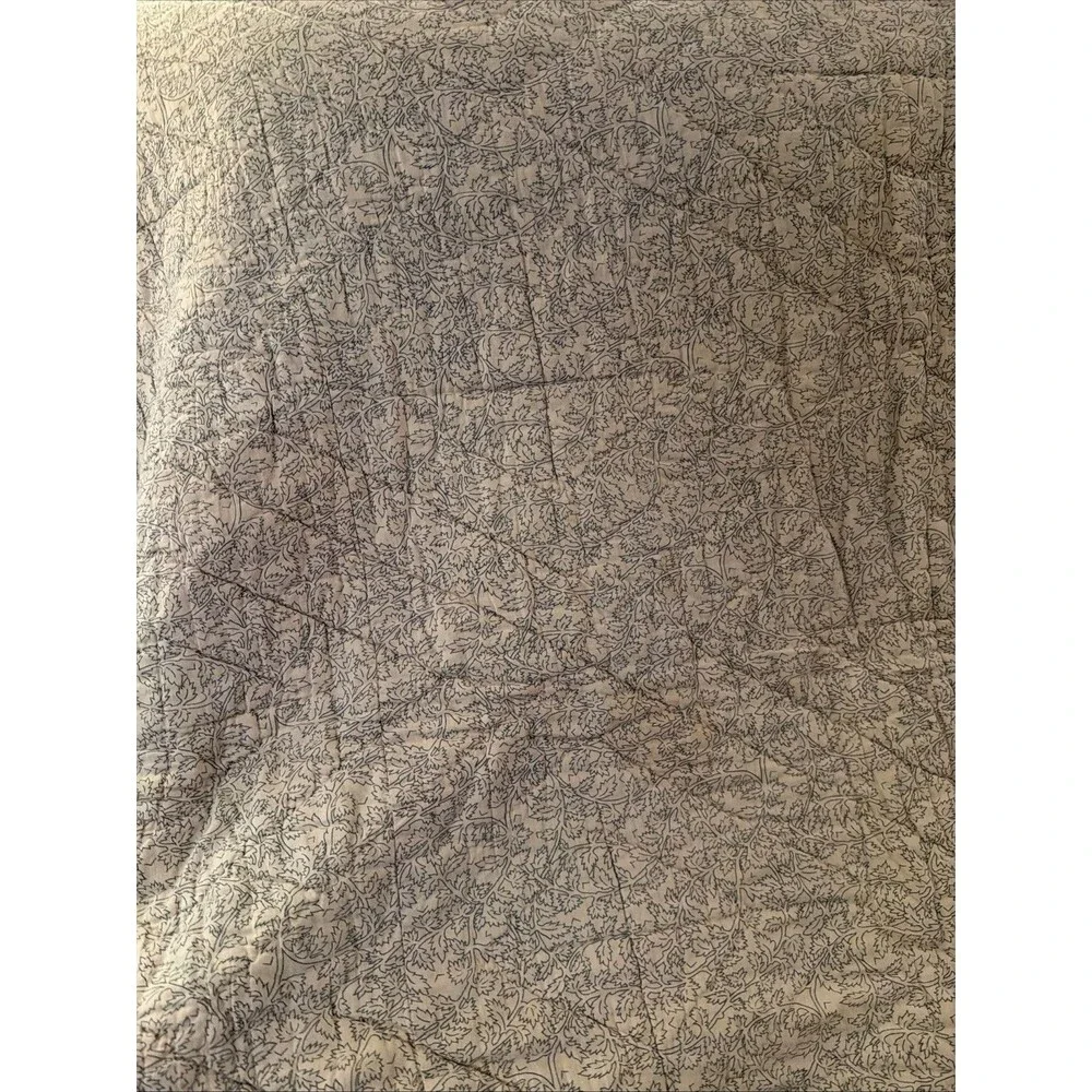 Vintage Impression King Quilt Cottage/Granny Core, floral 96”x104”. Good Cond!